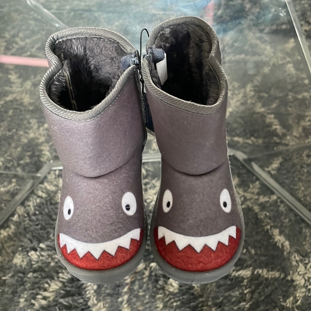 Gray, shark Slipper boots.